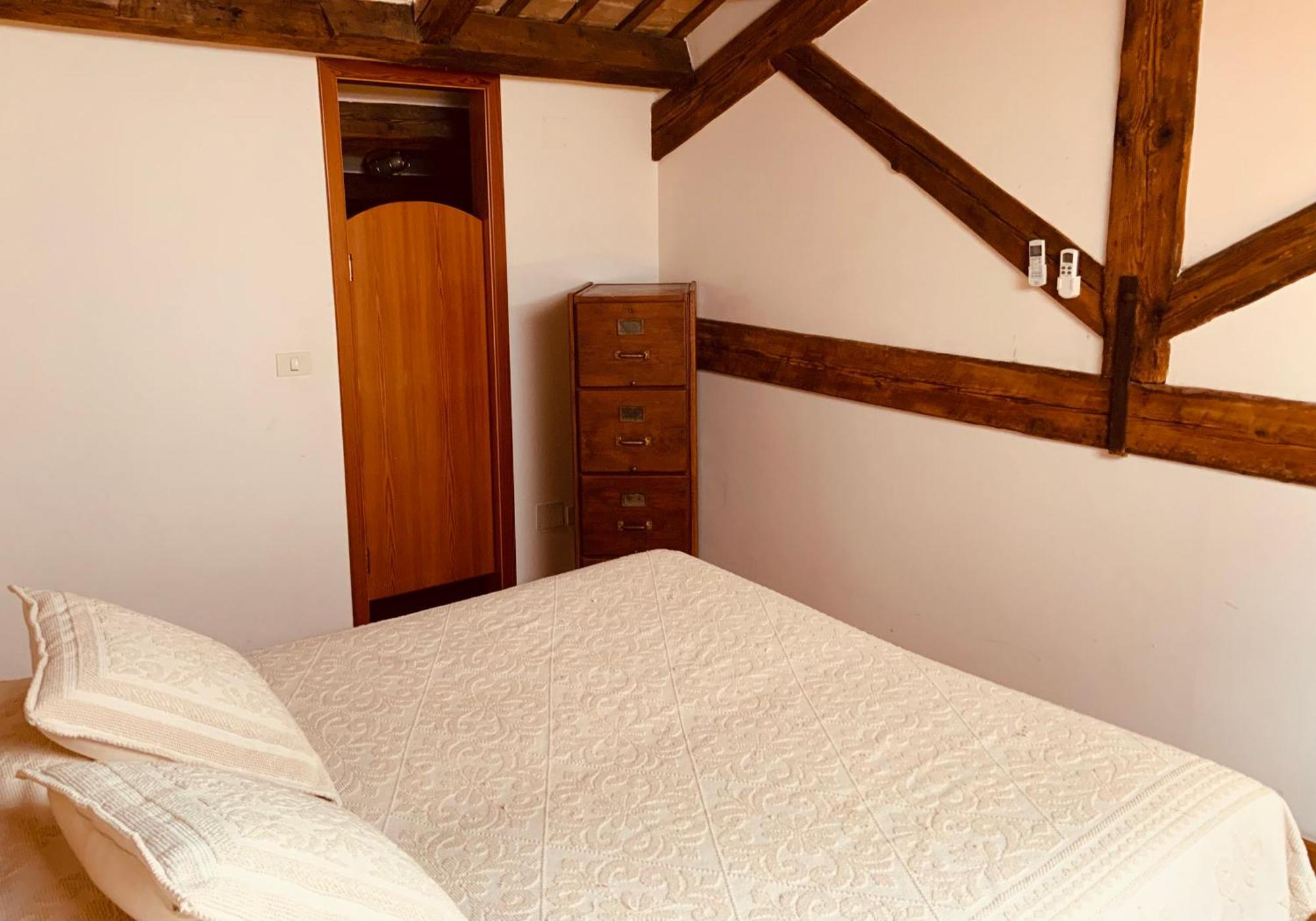 Le Residenze Dei Serravallo Trieste Bagian luar foto