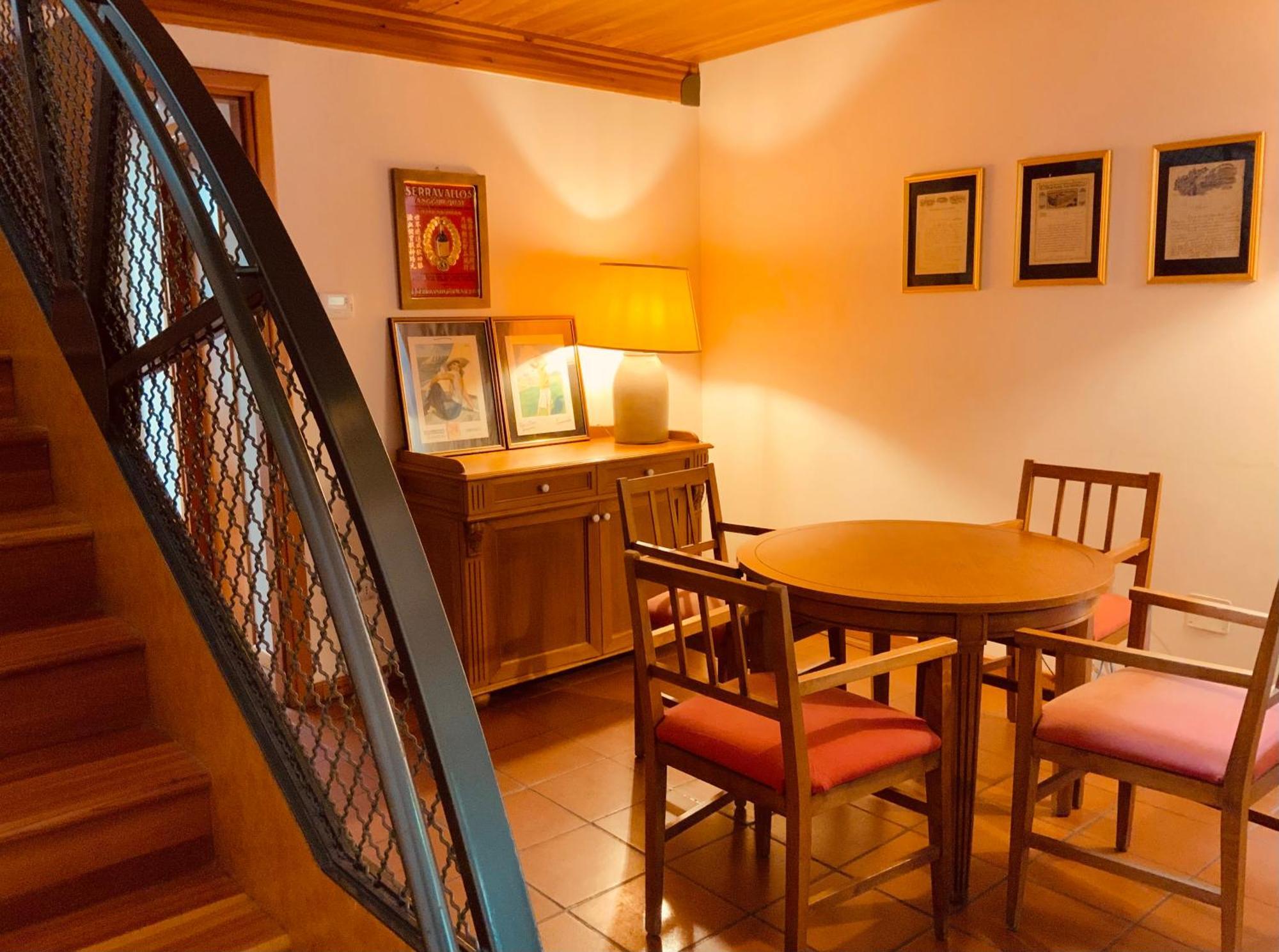 Le Residenze Dei Serravallo Trieste Bagian luar foto