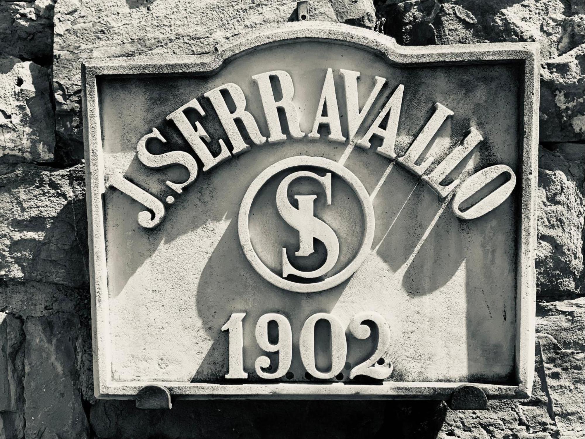 Le Residenze Dei Serravallo Trieste Bagian luar foto